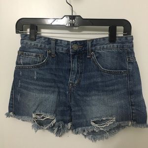 BDG mid rise jean shorts - Distressed
